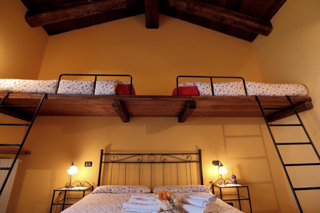 Agriturismo A Nostro Mizoun Ostana Quarto foto