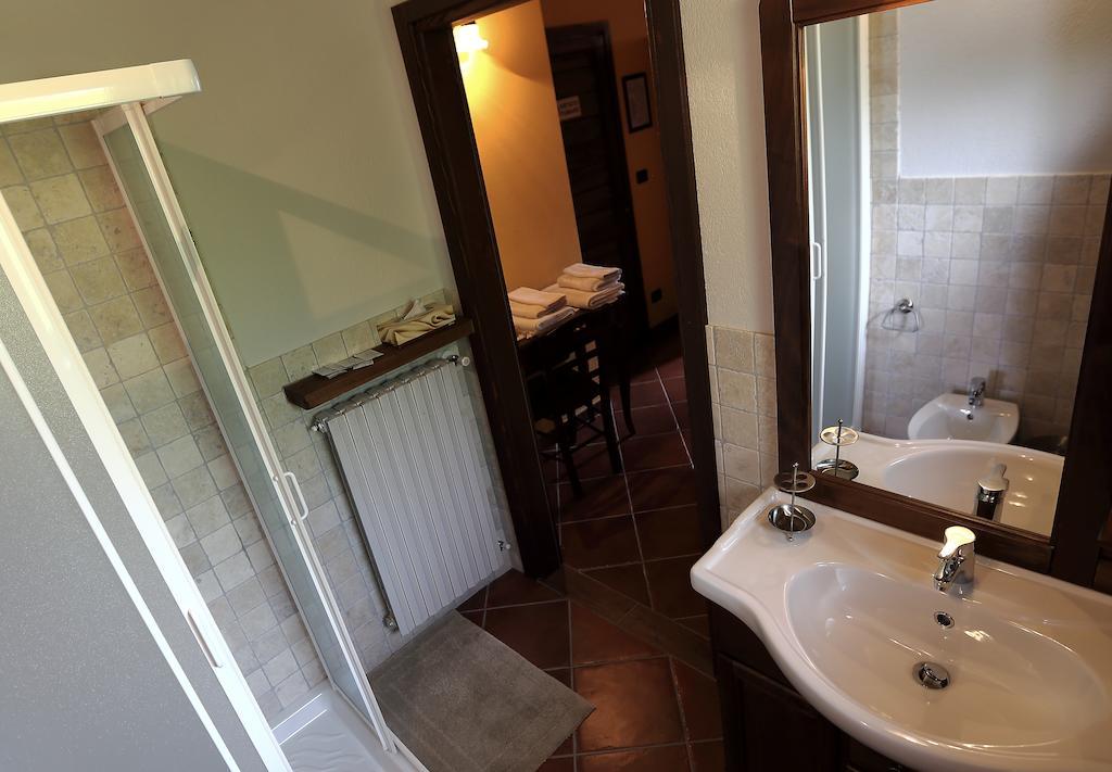 Agriturismo A Nostro Mizoun Ostana Quarto foto