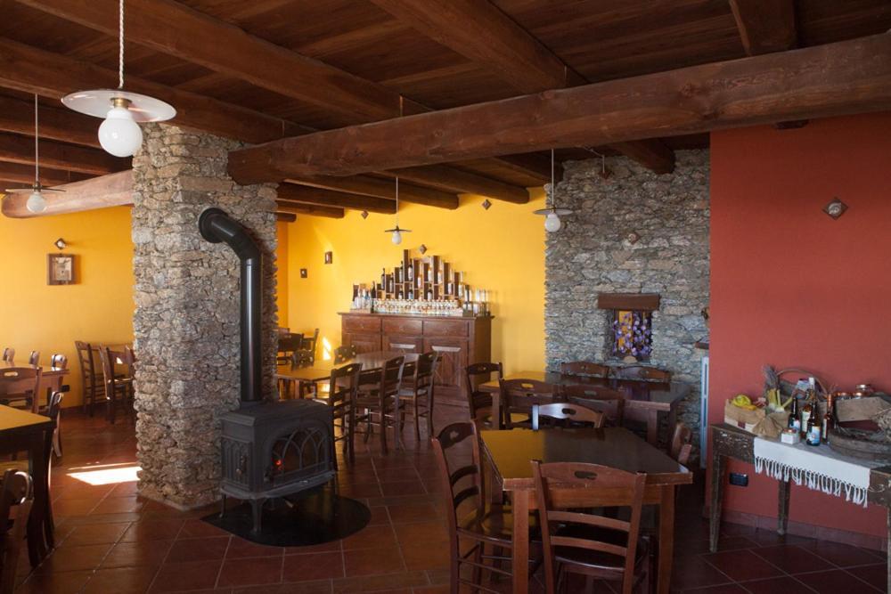 Agriturismo A Nostro Mizoun Ostana Exterior foto